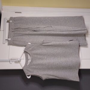 Women's Gray Sleeveless Top &  Sweatpants With Drawstring